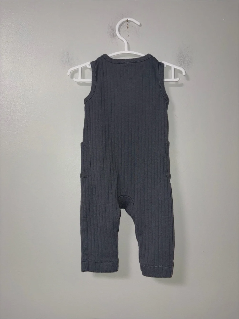 Carters Gray Ribbed Sleeveless Jumpsuit Romper Buttons Snap Pockets Boys 3M